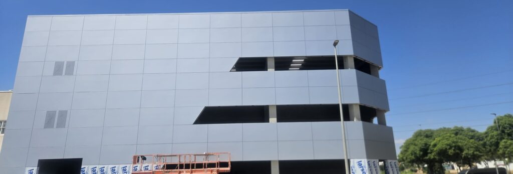 conformado de panel composite en valencia