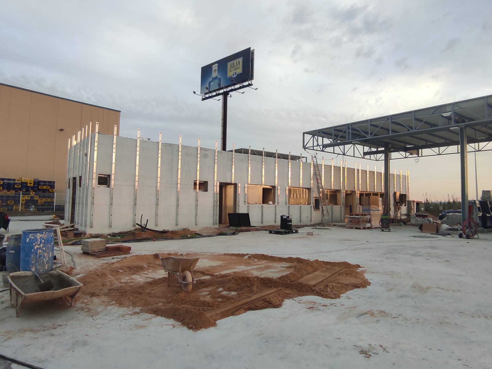 Proyecto en Valencia de fachadas industriales